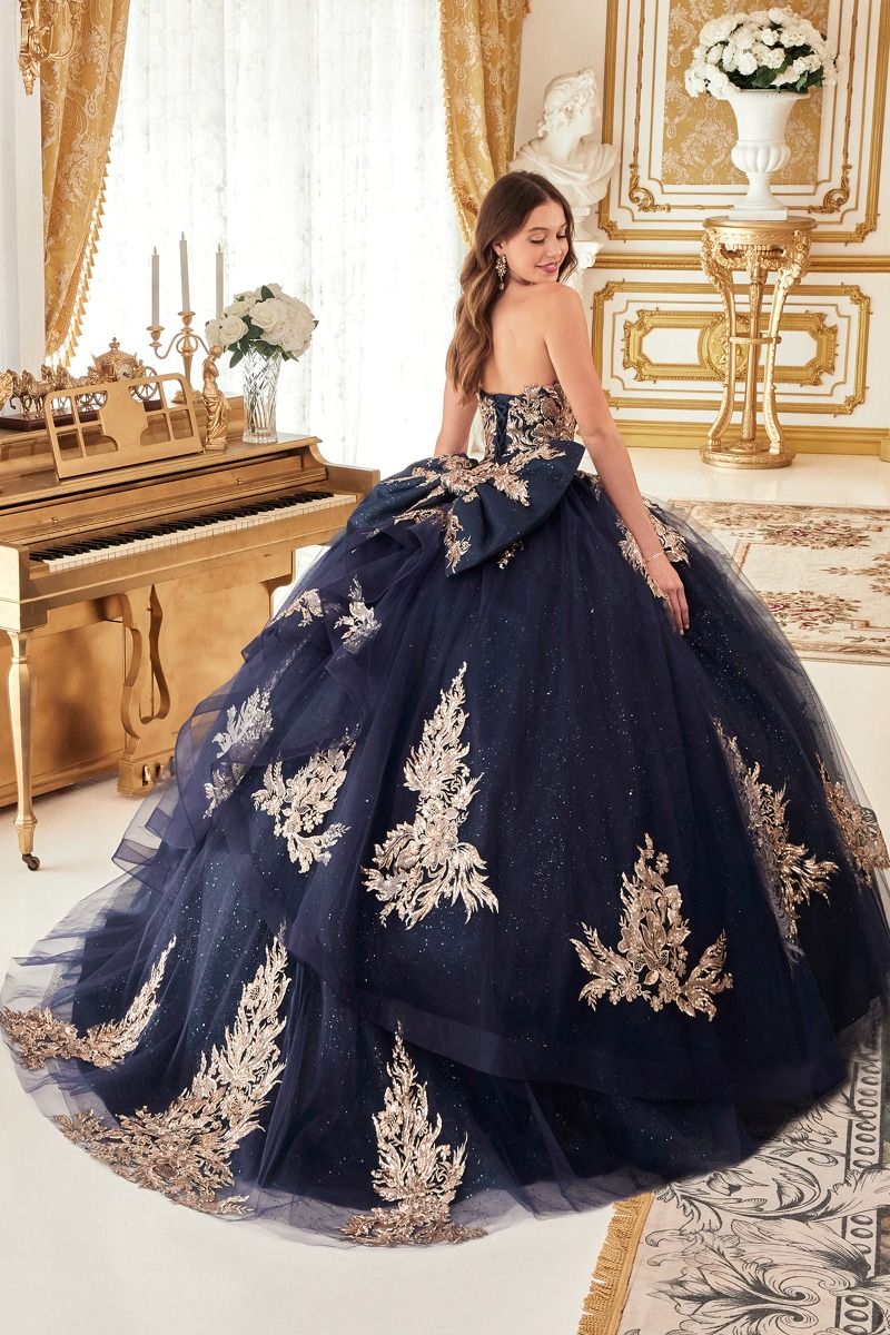 STRAPLESS LAYERED BALL GOWN WITH BOW DETAIL CD15715