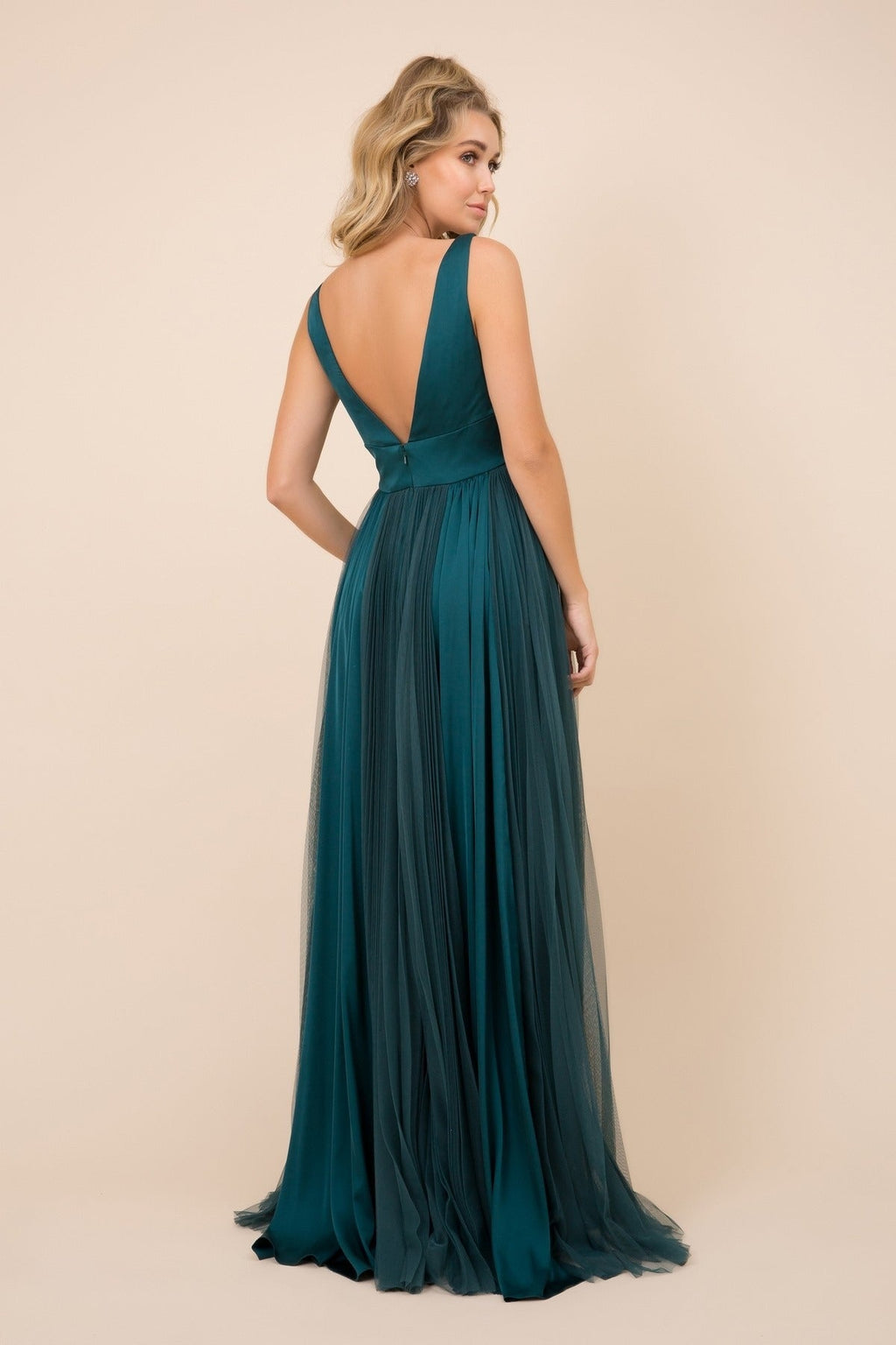 Sleeveless Pleated Open V-Back Long Bridesmaid Dress NXL340