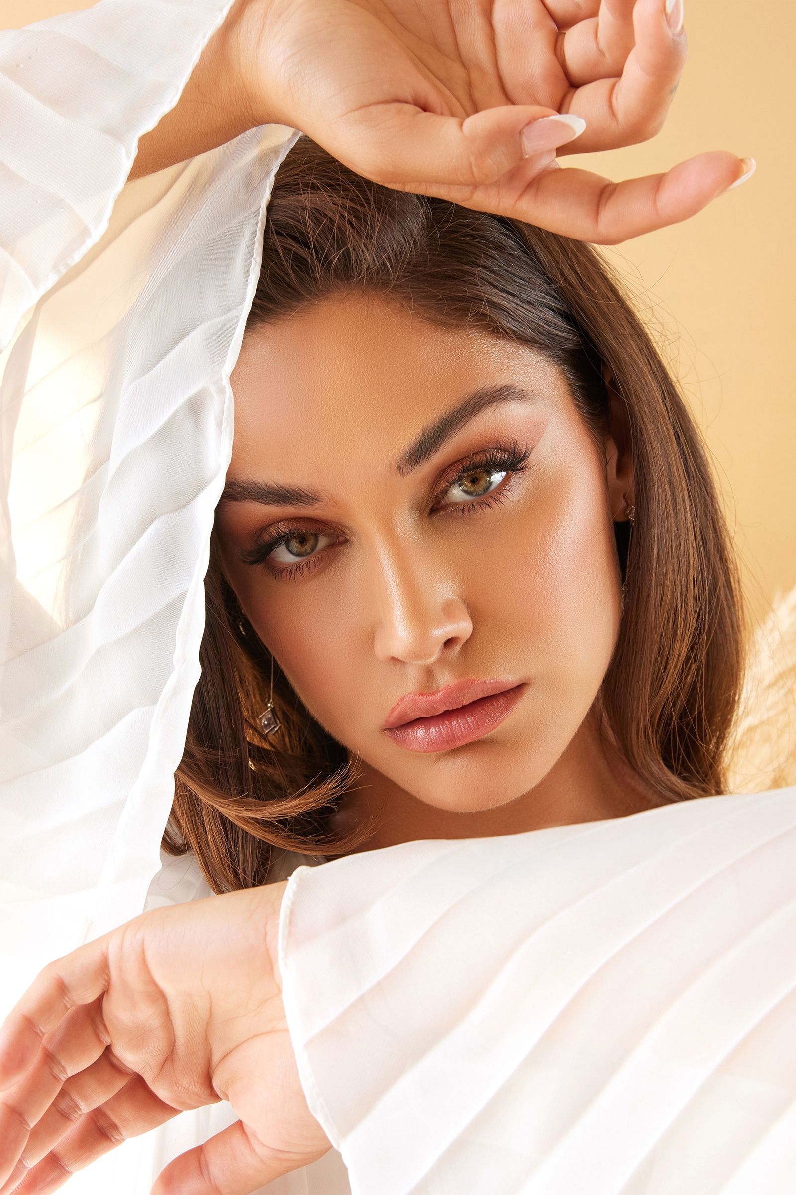 Elegant Pleated Chiffon Long-Sleeved Wedding Gown CDCD242W