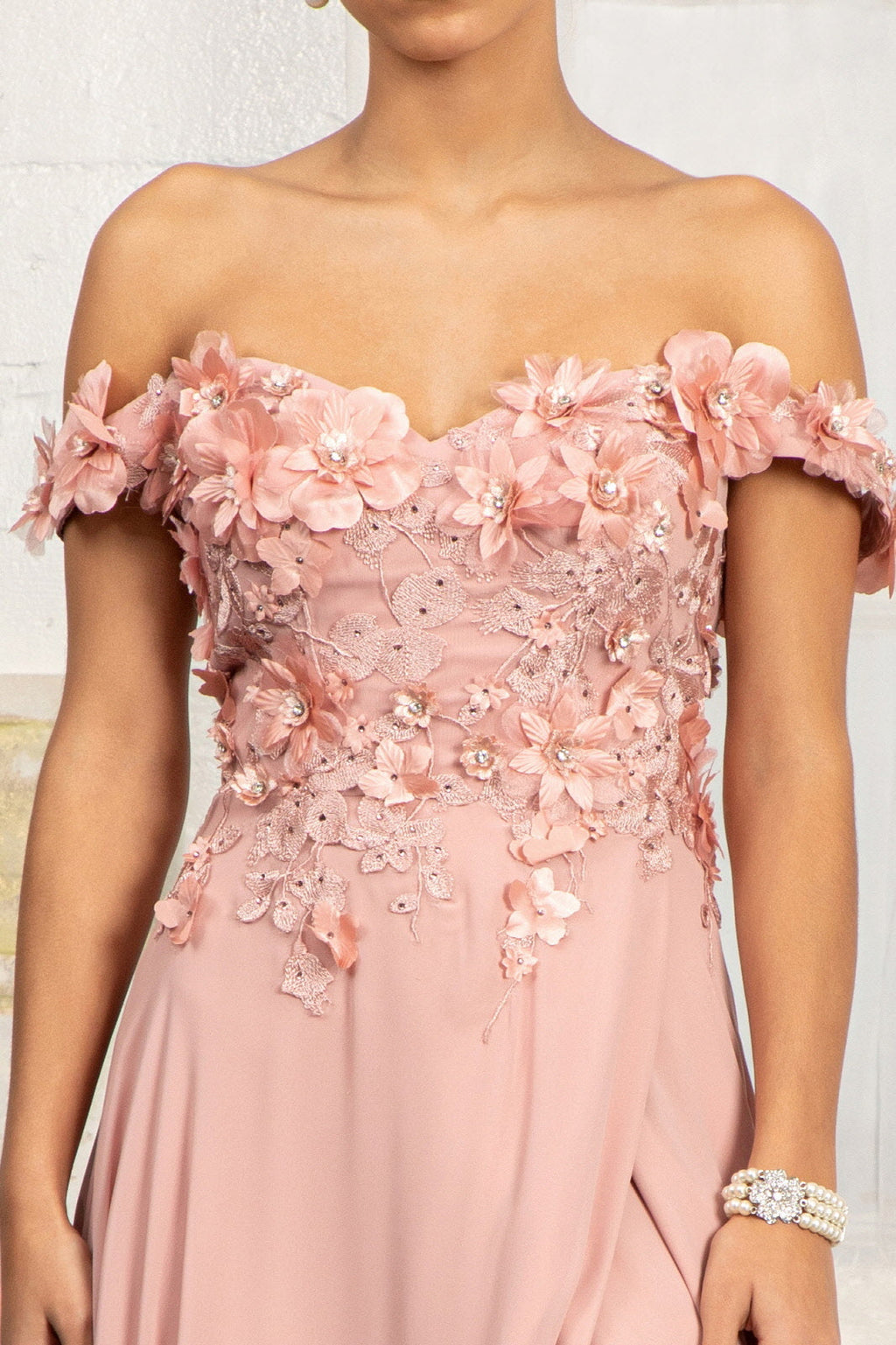 Floral 3D Applique and Embroidery Embellished Bodice A-Line Chiffon Long Prom Dress GLGL3018