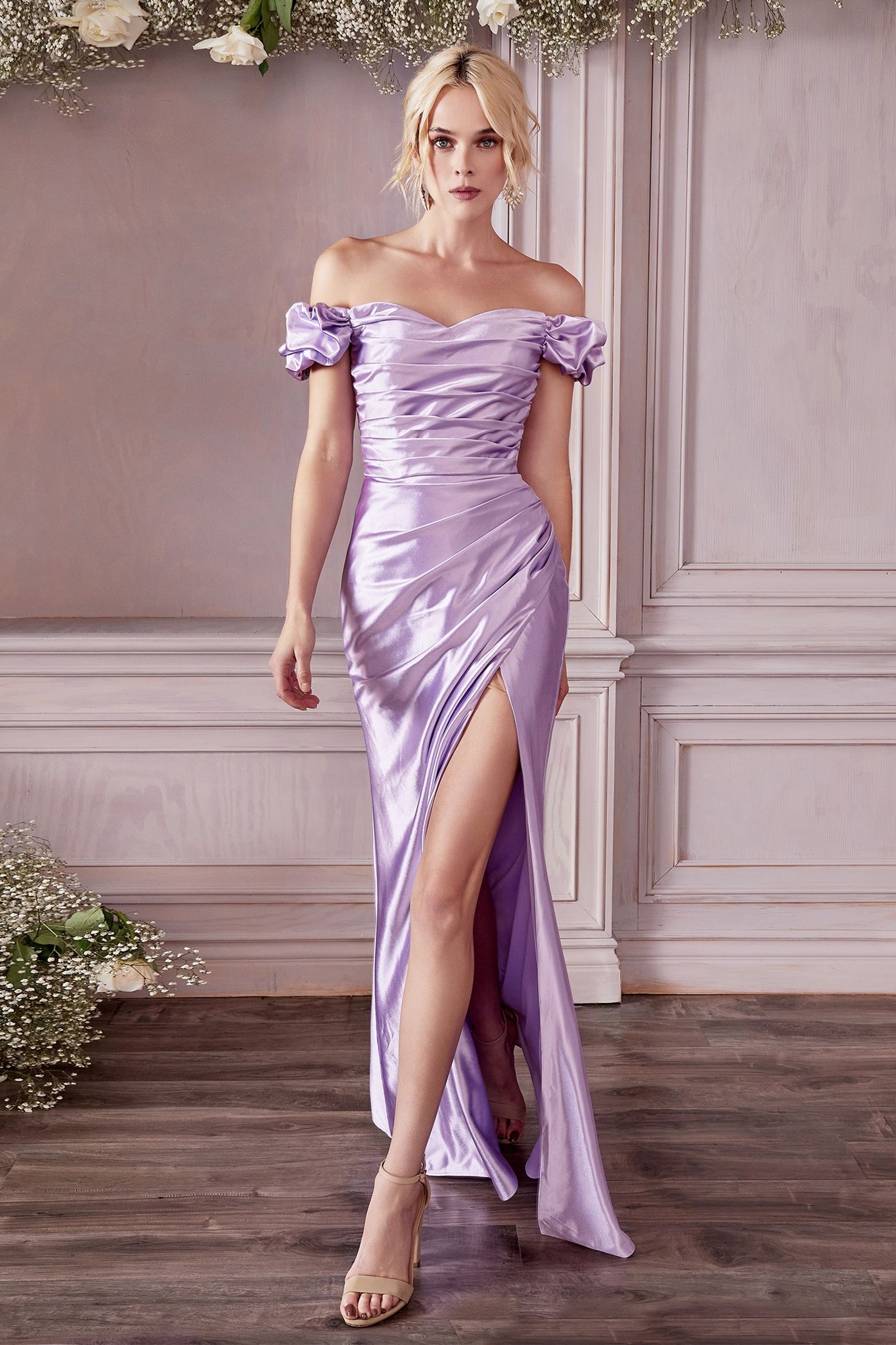 Fitted, gathered satin gown CDKV1056